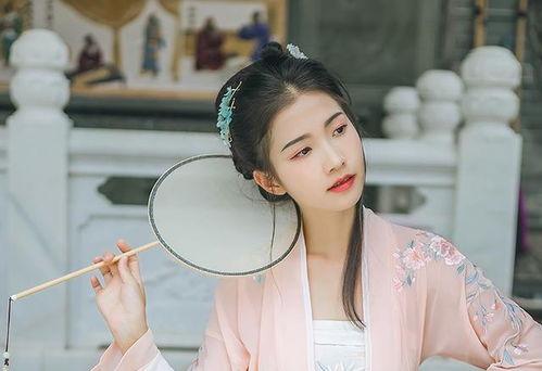 国产一线天馒头视频