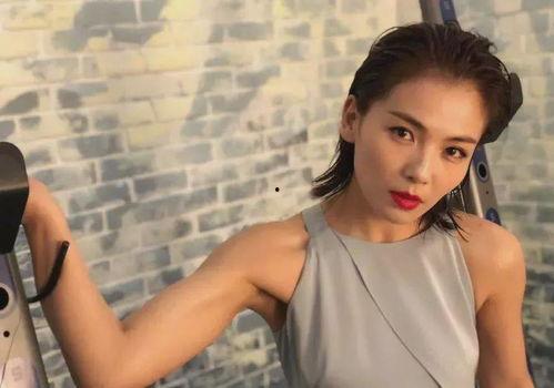 国产中年熟妇在钱视频,钱视频中的生活百态 第3张 国产中年熟妇在钱视频,钱视频中的生活百态 第3张